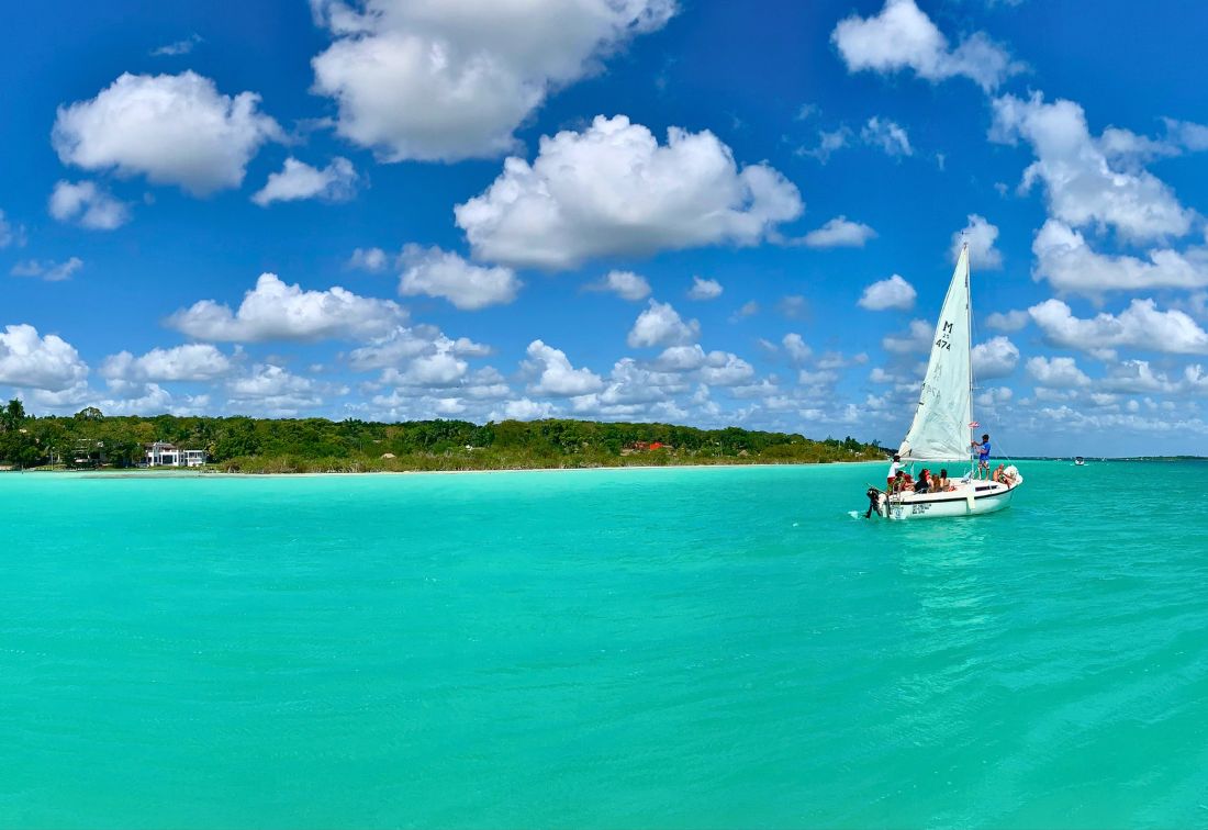 L’eau turquoise de la lagune de Bacalar
